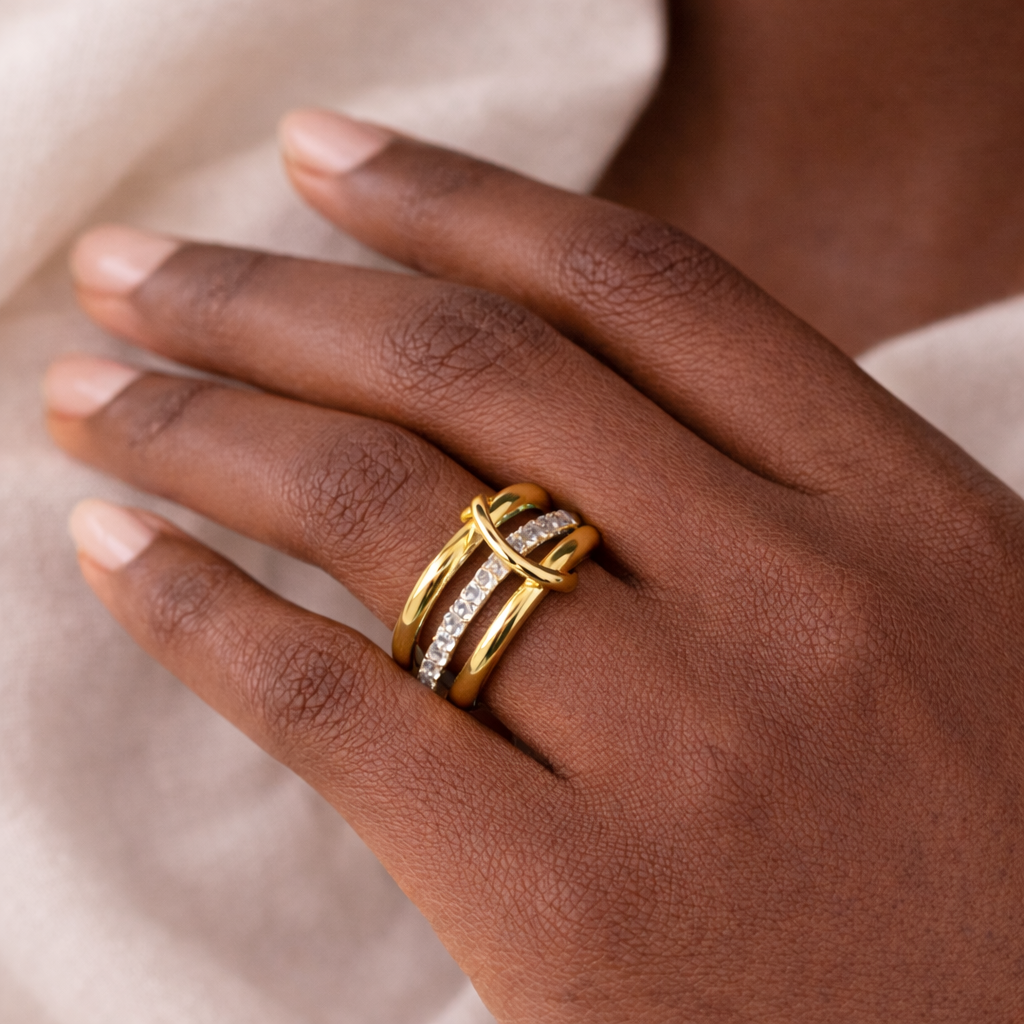 Selene Ring vergoldet 925 Sterling Silber eleganter Stapelring